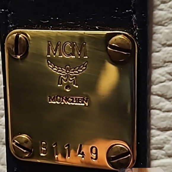 MCM Blue & White Crossbody Leather Patricia Handbag - Picture 9 of 17